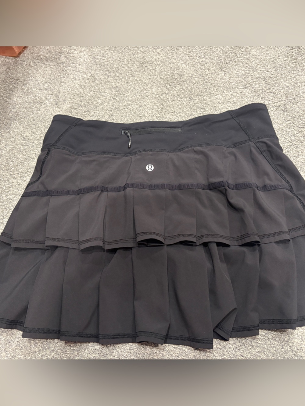 lululemon athletica pace setter pleated ruffled Black Pleated Tennis Skirt 8